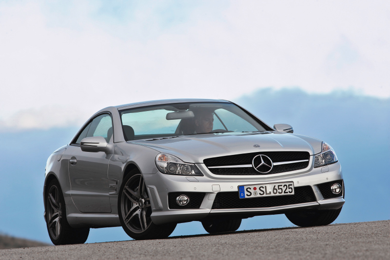 Illustration for article titled The 20 Most Expensive Cars To Insure